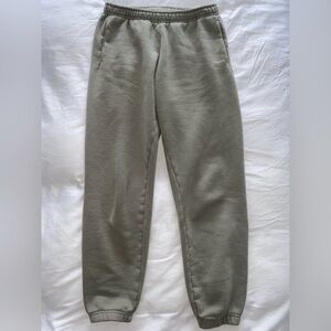 Root’s Women’s Cloud Sweatpants Small Shadow Green